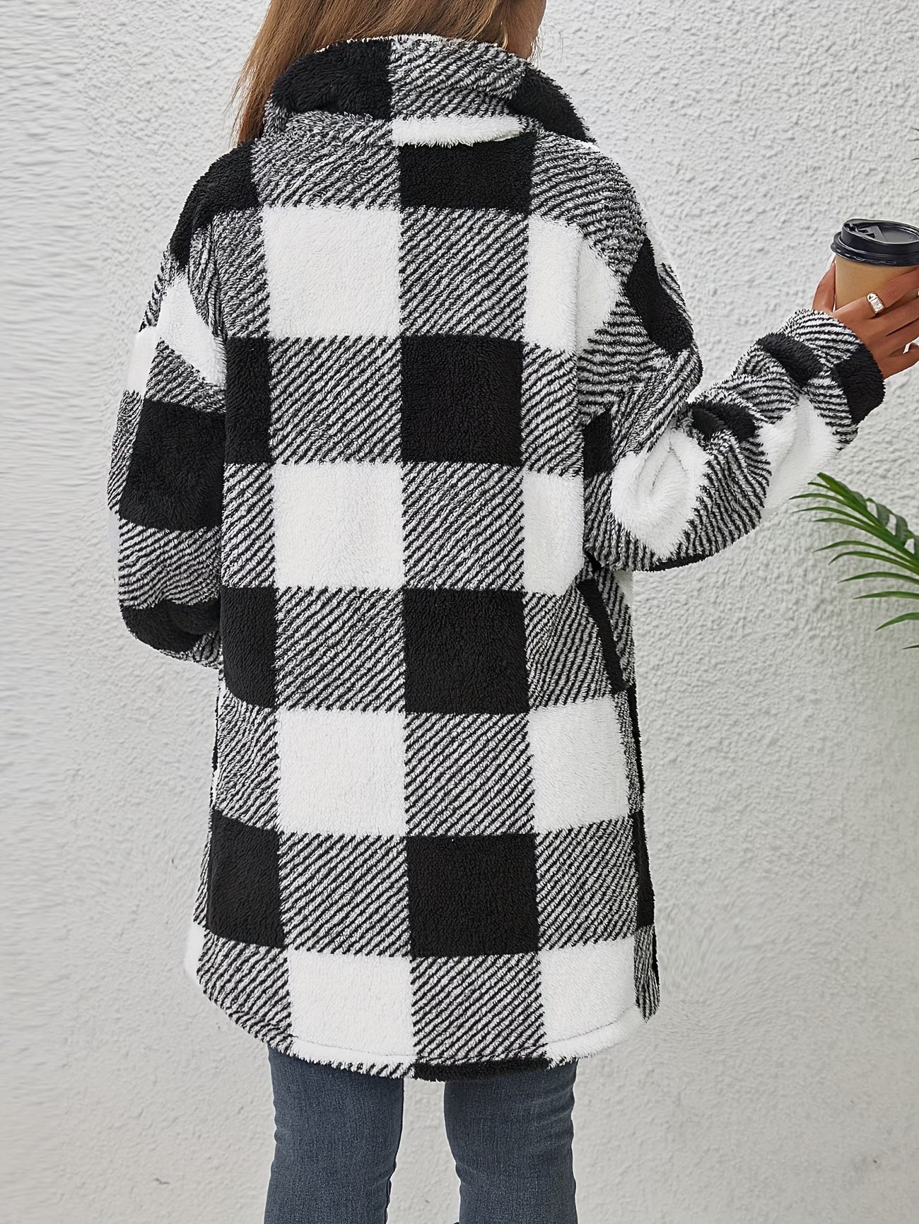 Fashionable Casual Plaid Plush Jacket for Women